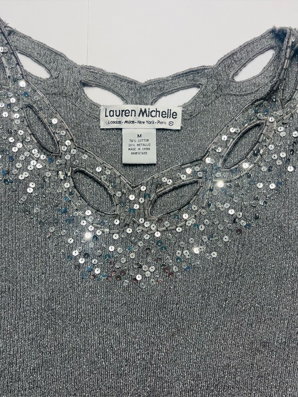 Lauren Michelle Sz M Sequin Metallic Silver Rib Knit Sleeveless Sweater Top Y2K